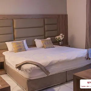 تحقق من التوفر