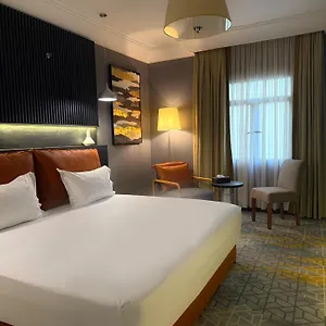 Hotel Crown Town